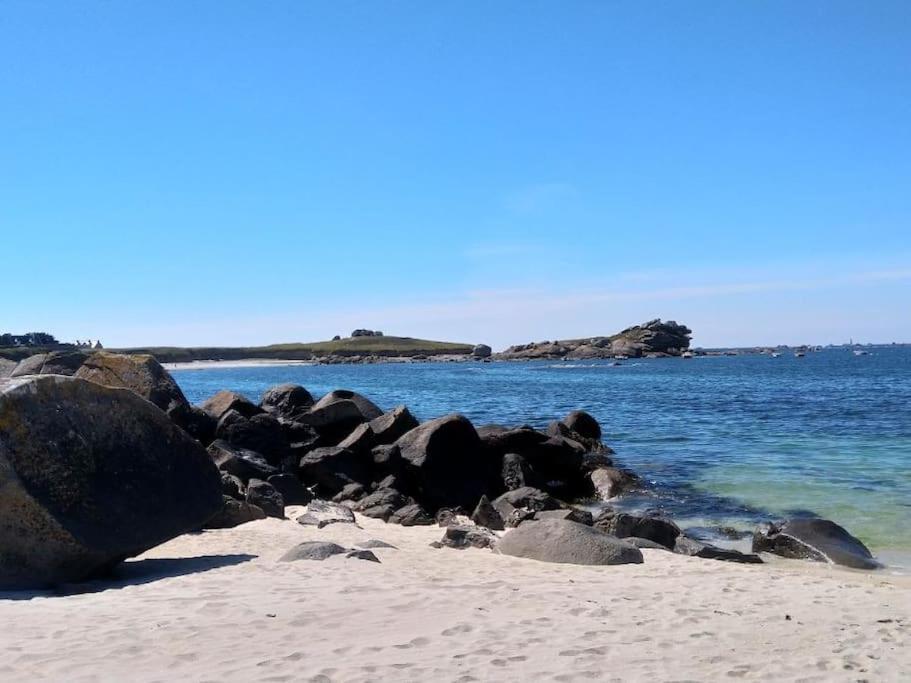 Gite Kerbourc'H Charmant Et Confortable, Mer Et Plages A 3Km, Ploudalmezeau Exterior foto